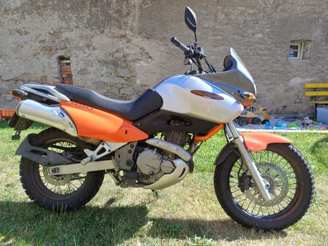 Suzuki Freewind 650