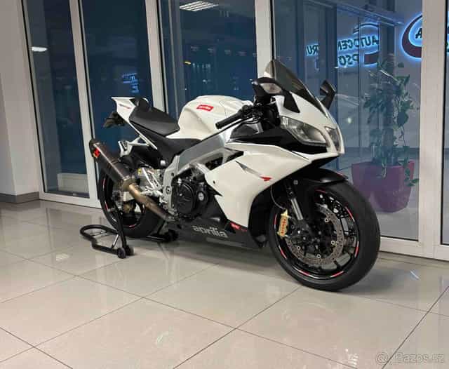 Aprilia RSV4R