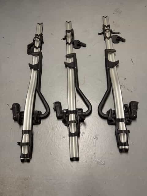 Thule – střešní nosič na kola – 3 ks