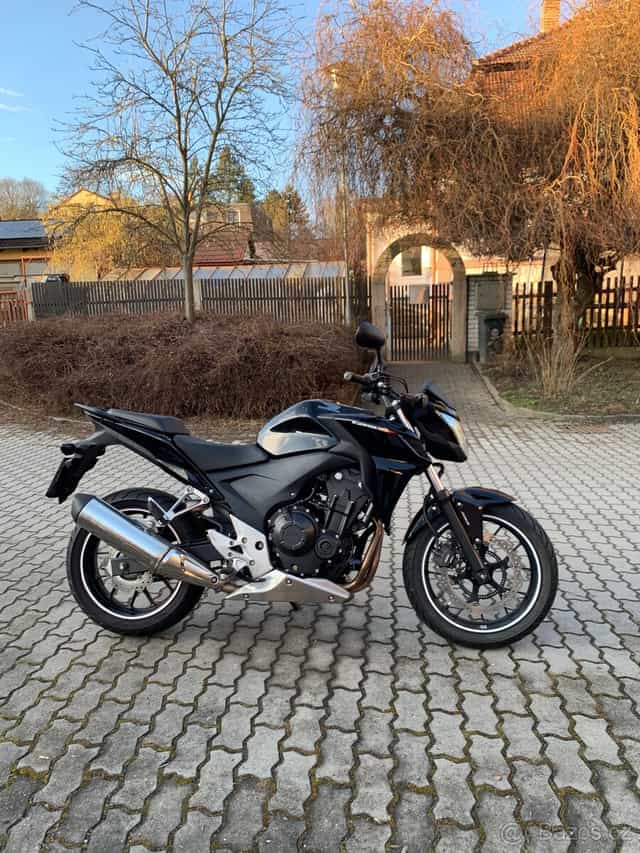 Honda CB500F 2015 - 13700km, 35kw