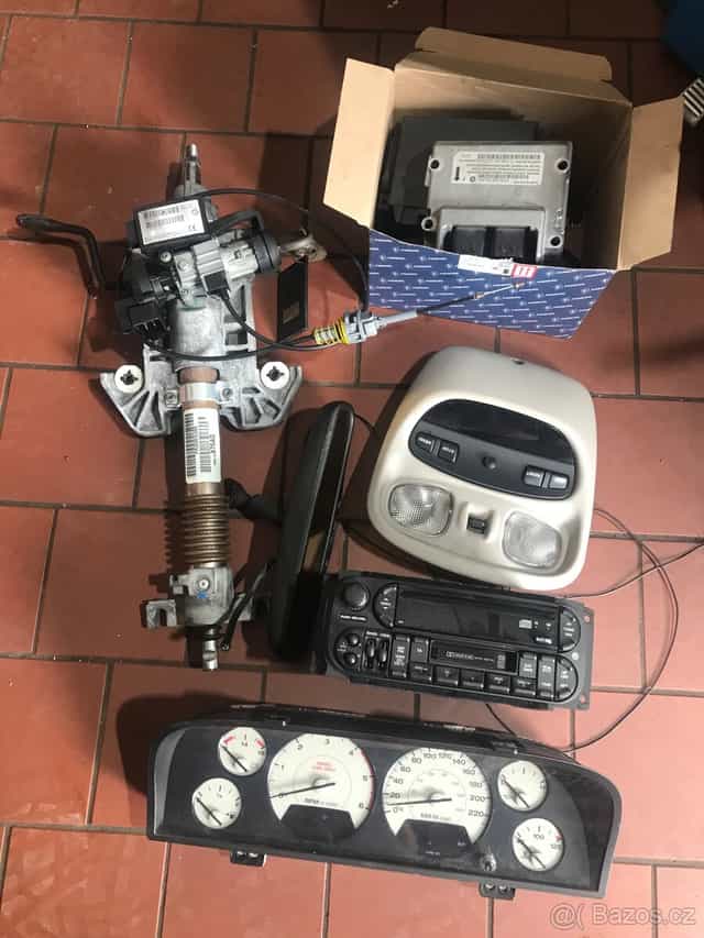 Jeep Grand Cherokee 2.7 crd díly