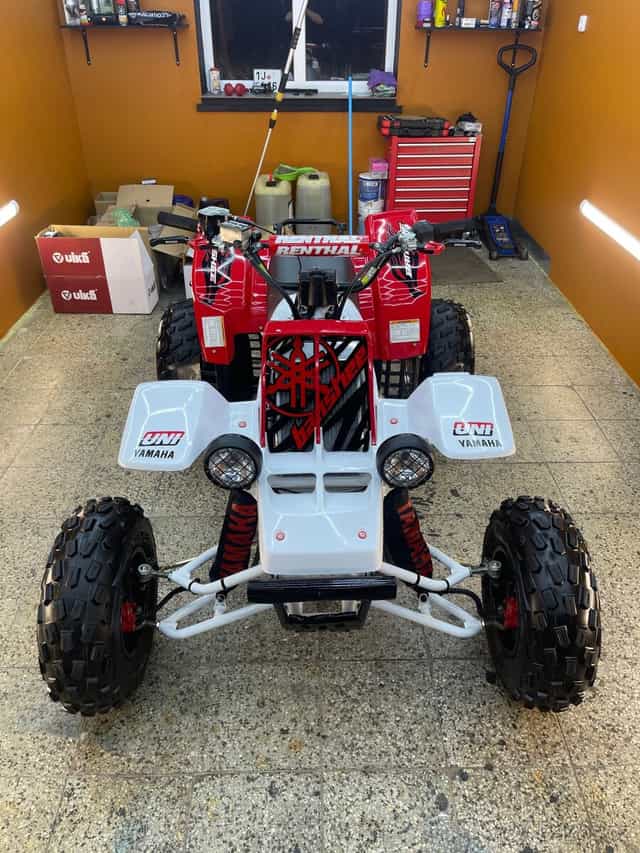 Yamaha yfz 350 BANSHEE