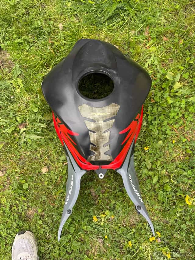 Honda cbr 600rr 2007 plasty