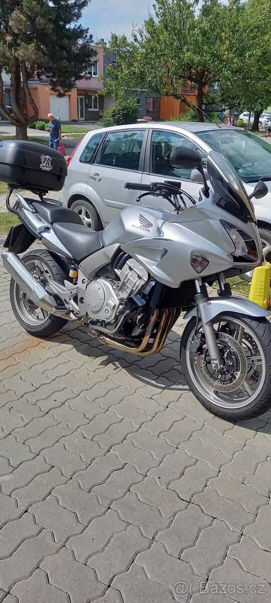 Honda CBF 1000