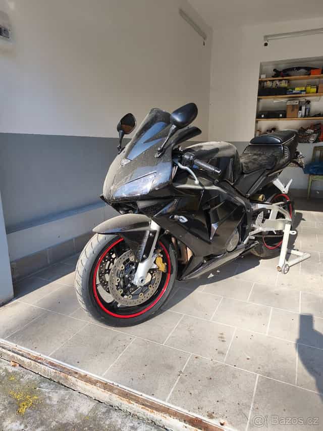 Honda CBR 600RR (PC37) – 33 600 km