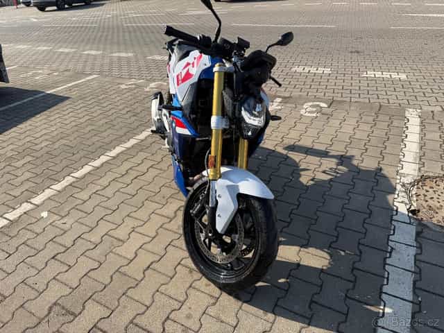 BMW f900r 2025