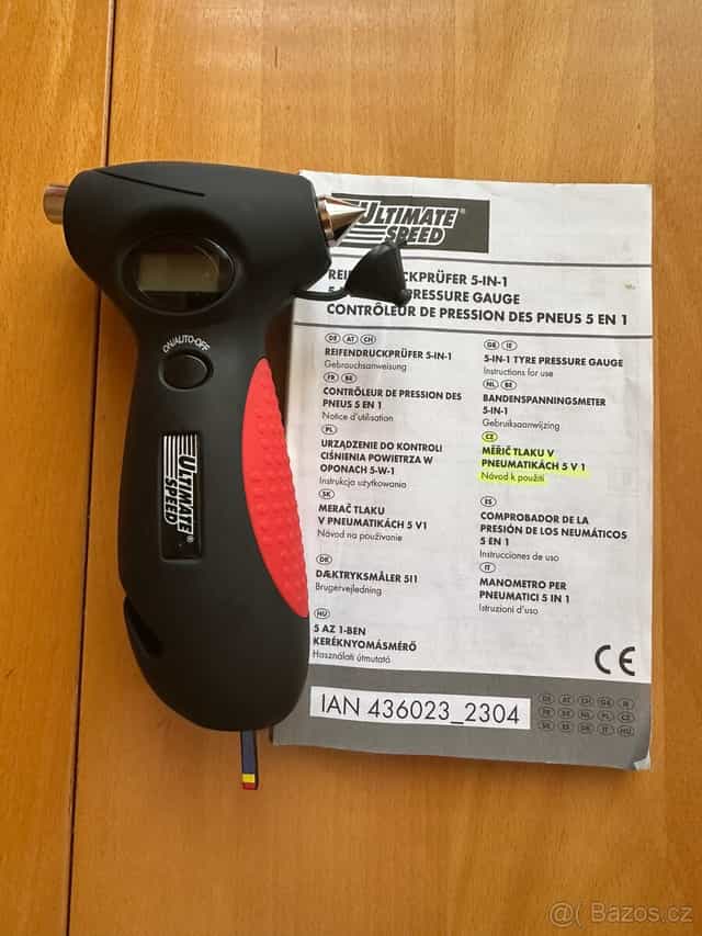 ULTIMATE SPEED® Měřič tlaku v pneumatikách 5 v 1