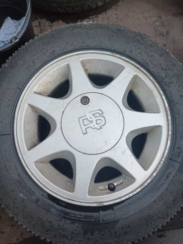 ALU kola veterán Ford rs motorsport 6jx13h2