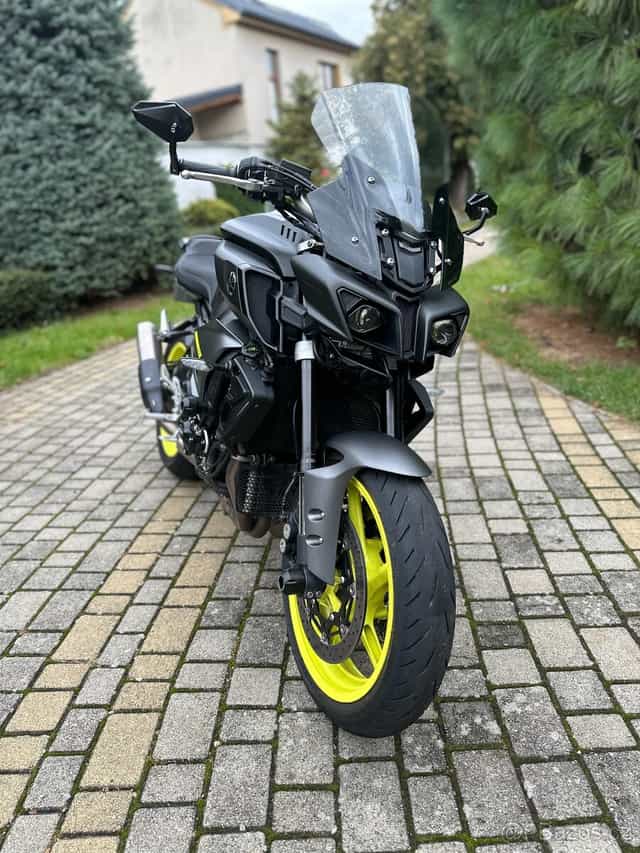 Yamaha MT10 touring,13xxx km, Akrapovič, - DPH