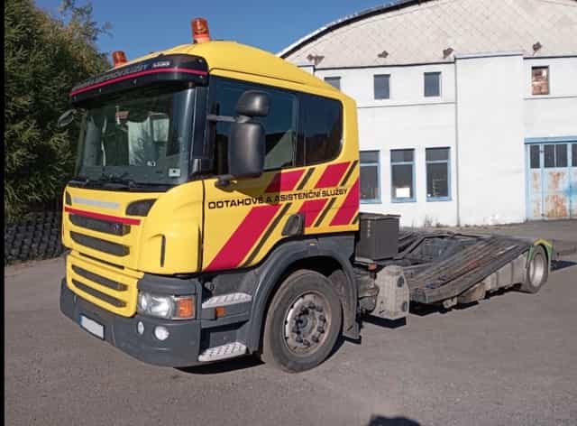 Scania odtahovka LKW