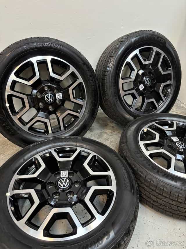 Alu kola Vw Amarok Good Year 255/55/20 Nová Sada