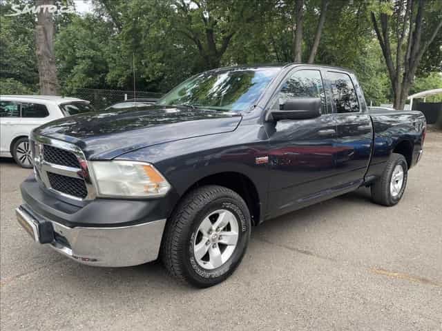 Dodge Ram, 5,7 HEMI Crew Cab Laramie
Ojeté, 2013, 123 000 k