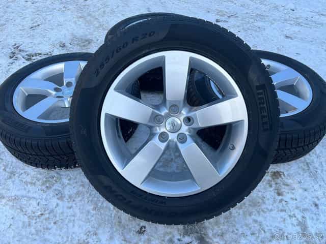 Land Rover Defender, nová sada kol 20 zimní