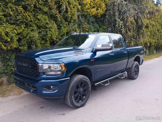 Dodge Ram 2500 heavy duty 6,4