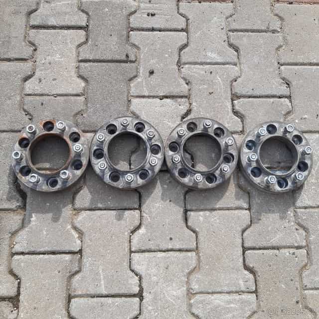 Rozšiřovací podložky 30mm