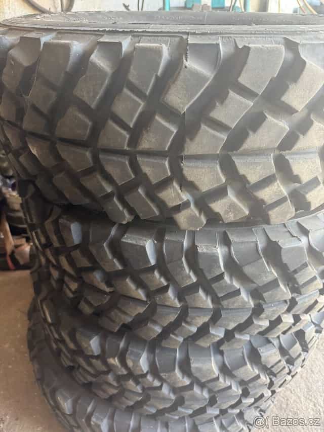 Vranik 225/75 r15 offroad