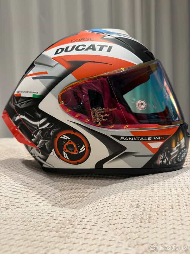 Helma SHOEI v4s corse DUCATI