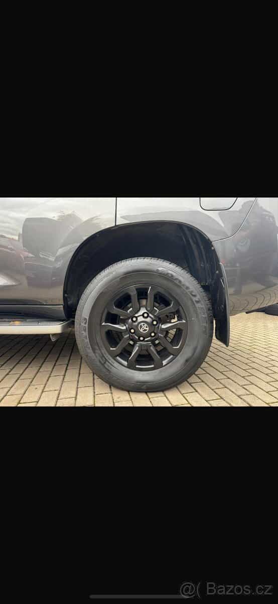 Alu kola Land Cruiser 150 včetně pneu