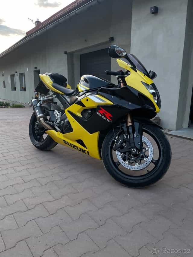 SUZUKI GSXR 1000 K6