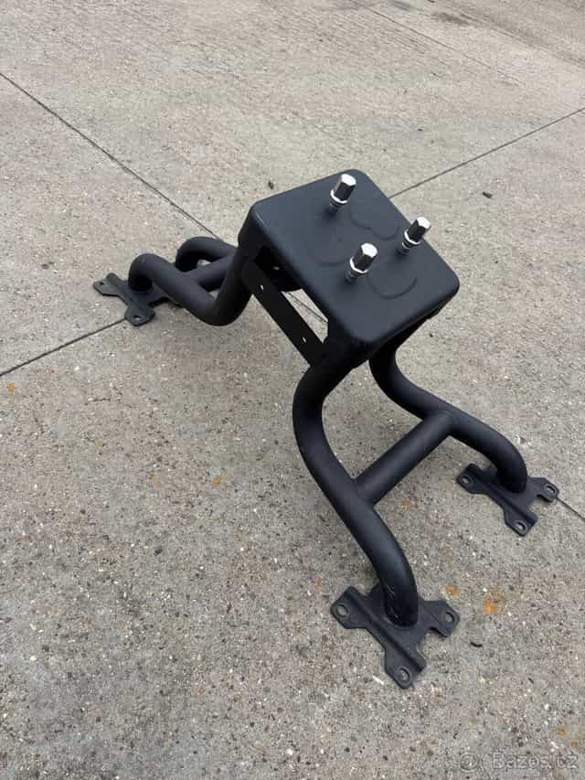 Držák rezervního kola na  Ram 1500 TRX