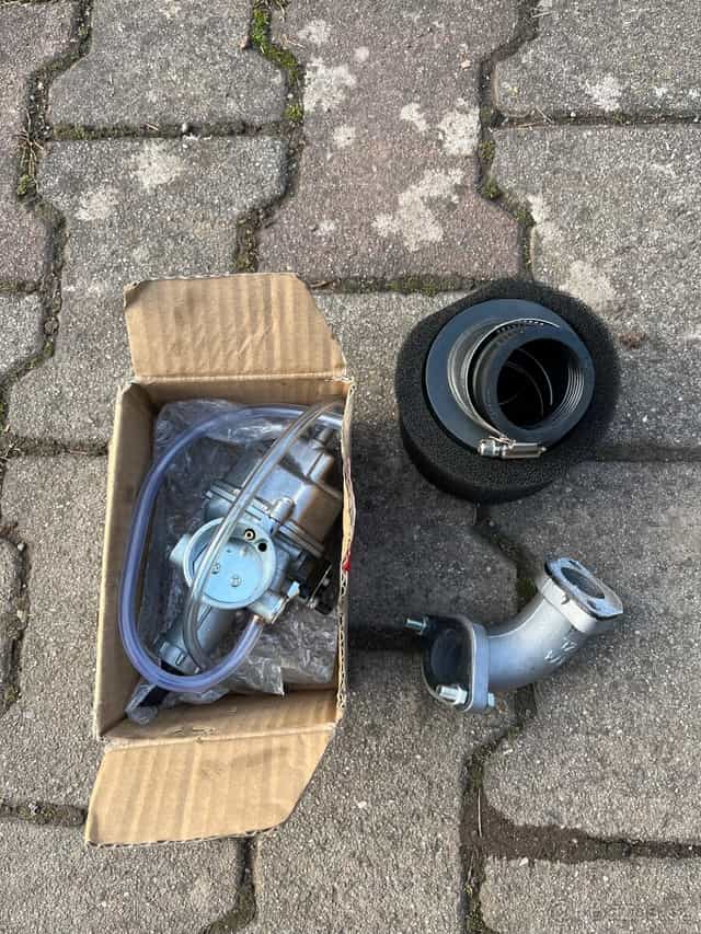 Karburátor Keihin 22