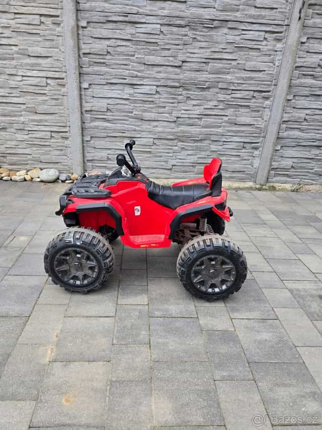 dětská el. čtyřkolka