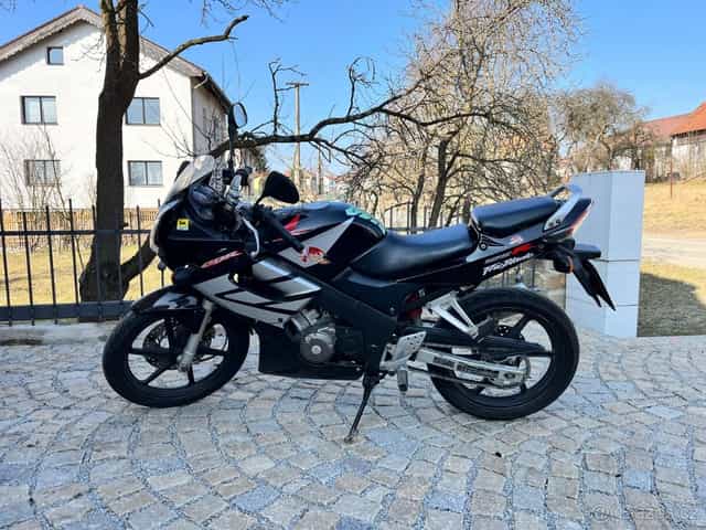 Honda CBR 125R Freeblade