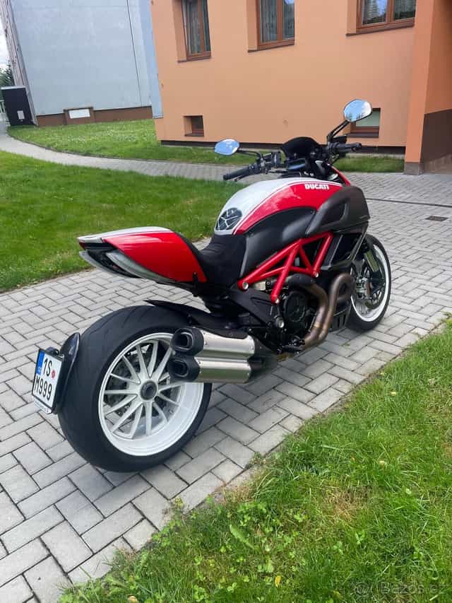 Ducati Diavel