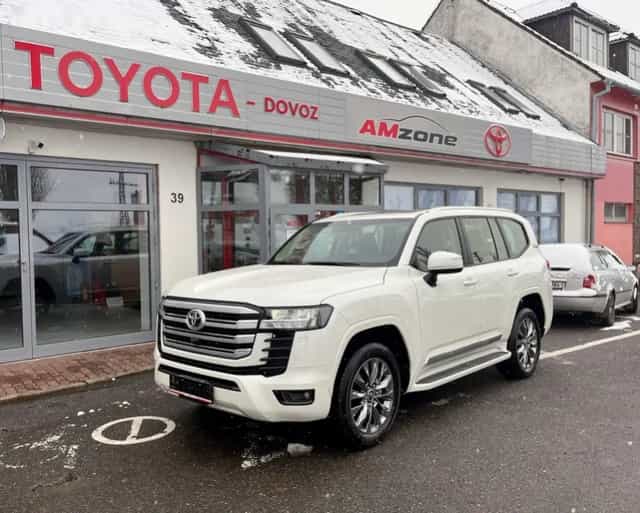 Toyota Land Cruiser 300, Land Cruiser 300 3,3 D V6 GXR