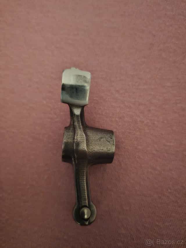 Minirocket 250ccm  vahadla ventilů