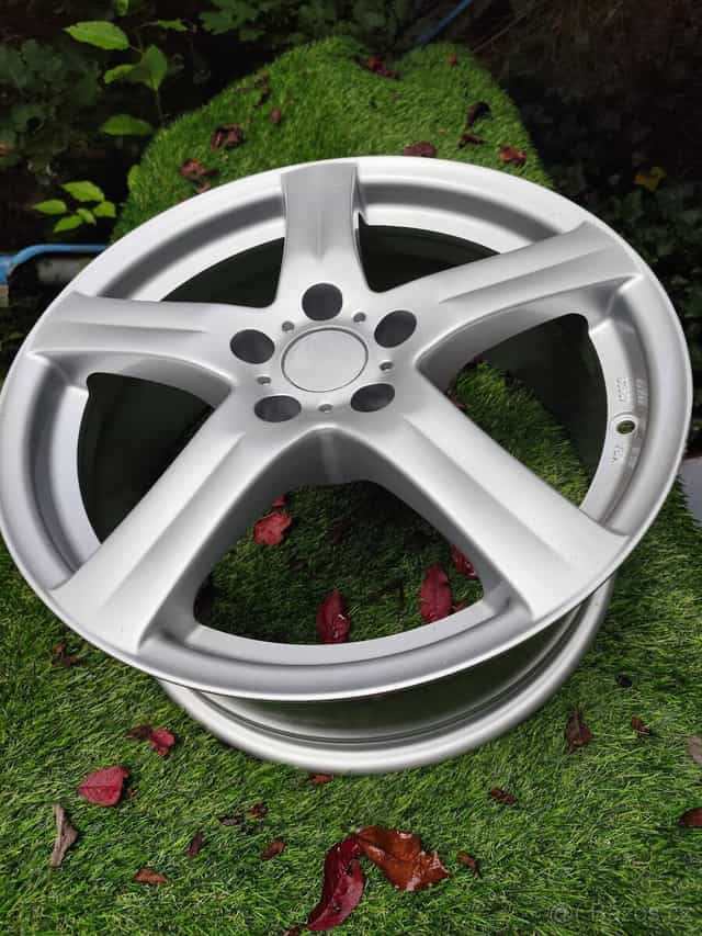 Disky + pneu na Range Rover Evoque, Discovery