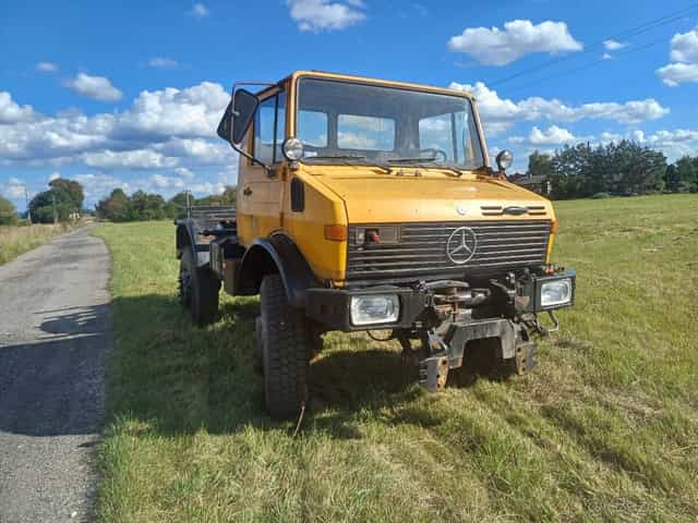 Mercedes Benz Unimog 437, 1750