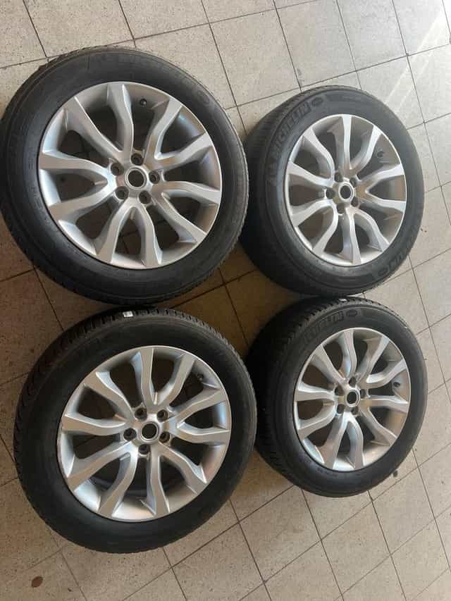 Originál  Rand Rover Sport   255/55R20 Zimní