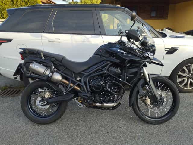 Triumph Tiger 800 XC
