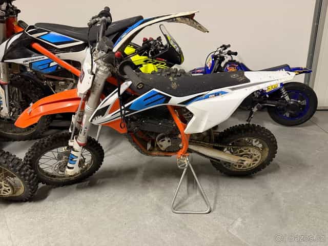 ktm sx-e5