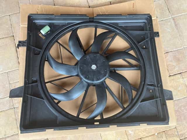 Ventilátor 3,6 5,7 Hemi Dodge Durango