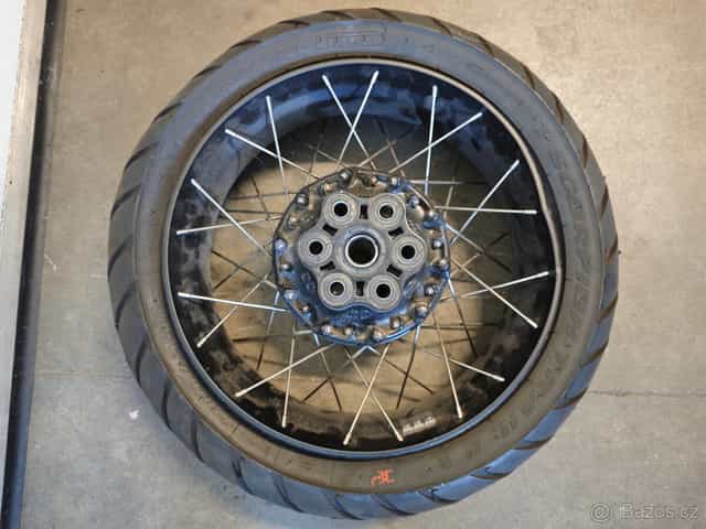 Ducati Multistrada V4 50222331AD zadní kolo výplet