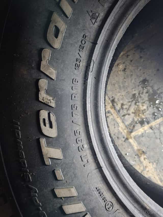 Bf Goodrich 295/75/16