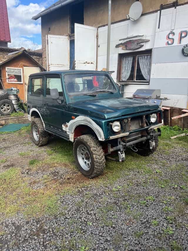 Suzuki samurai