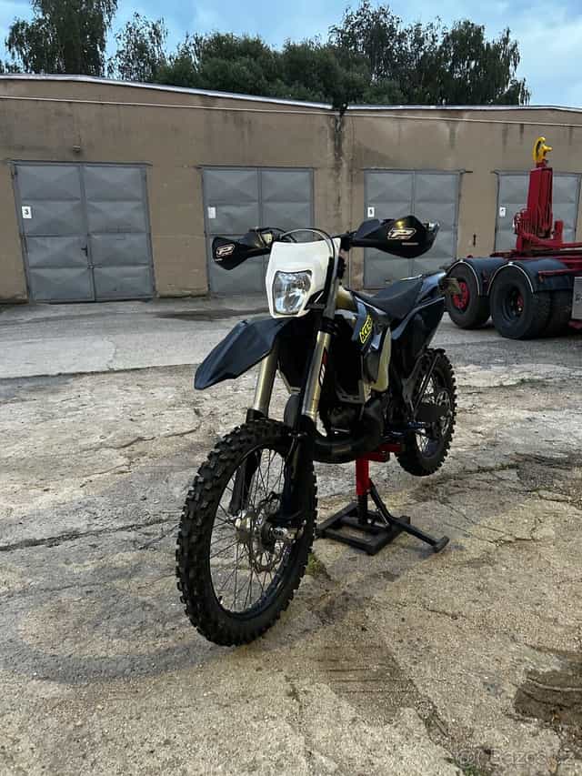 Husqvarna te 300