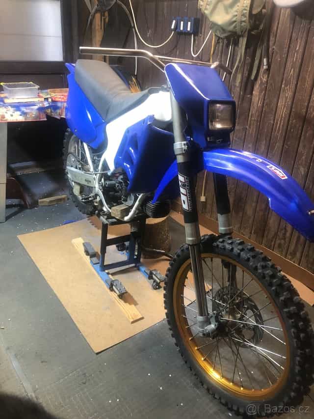 Aprilia 125 bez motoru