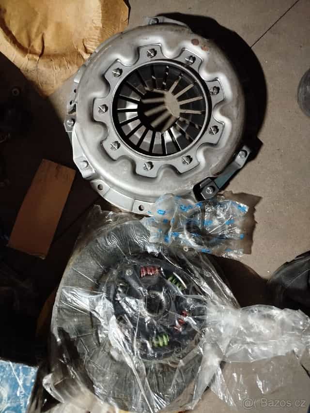 Nissan patrol Y60 dily