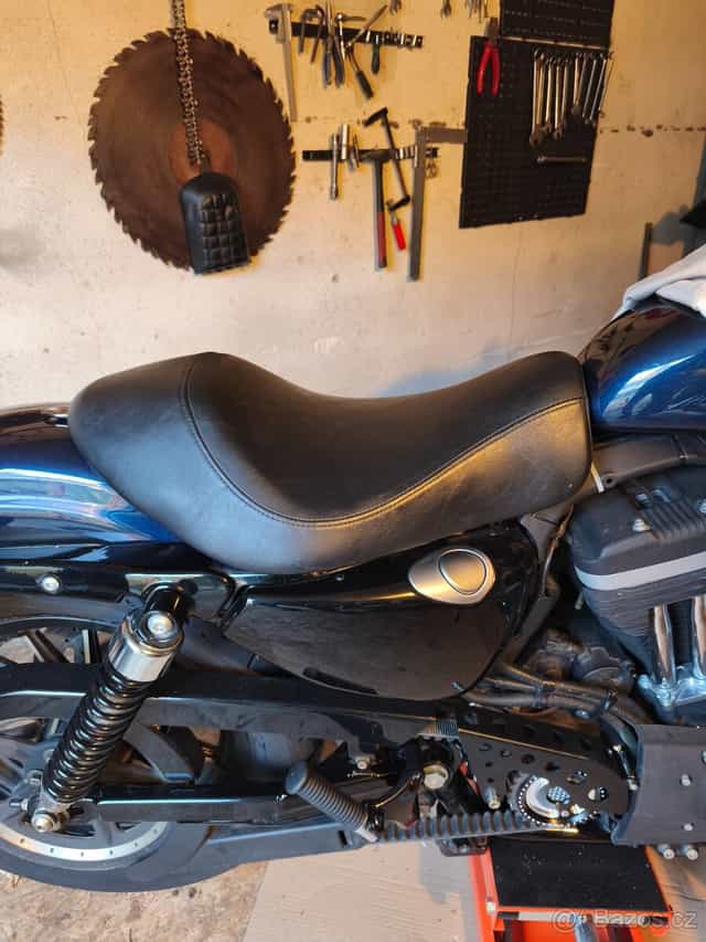 Sedlo Harley Davidson