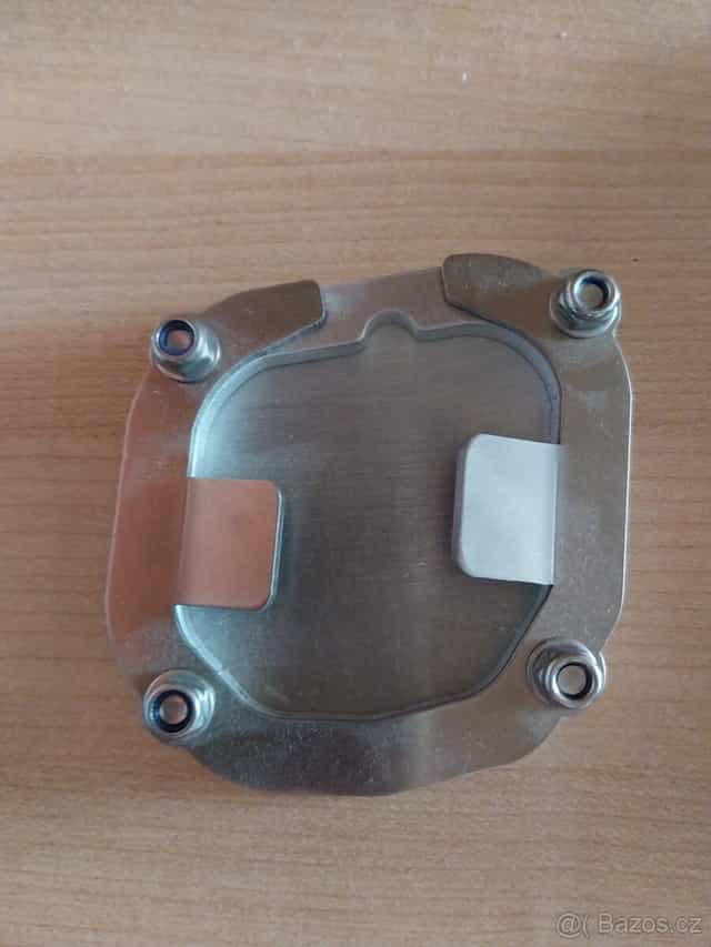 Rozšíření stojanu Tenere 700