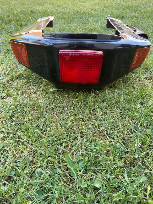 Prodám zadní plast se světly na Kawasaki ZX-10 Tomcat