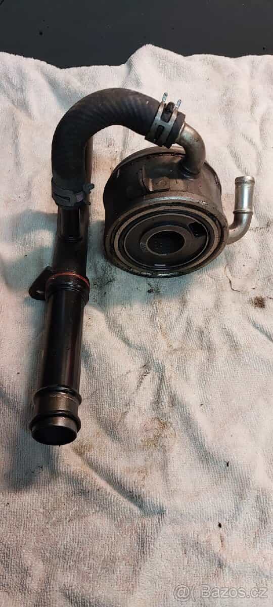 Výměník olej-voda Yamaha FZ1 06