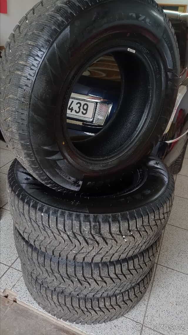 Zimní pneu Sailun IceBlazer 265/70 R16