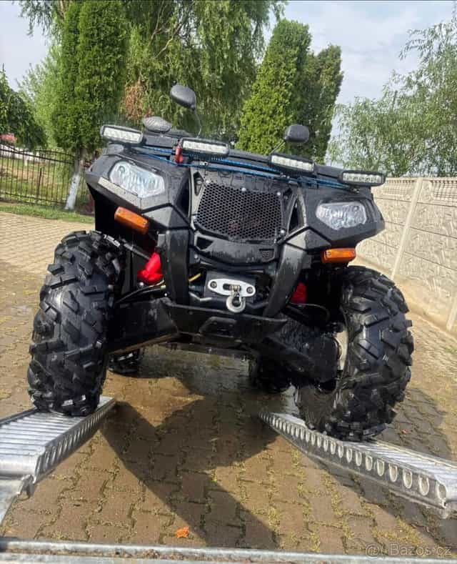 Čtyřkolka Polaris Sportsman 1000