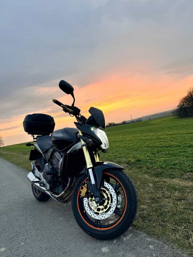 Honda CB600F Hornet PC41 | 2007 | připravená na sezónu