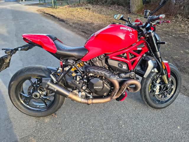 Ducati Monster 1200 R